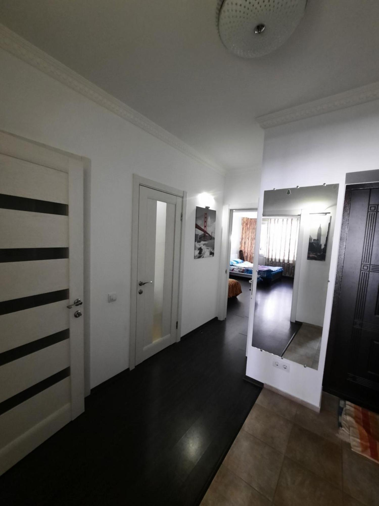 Шикарная 2К Квартира Центральный Парк Университет 70М Irpin Esterno foto