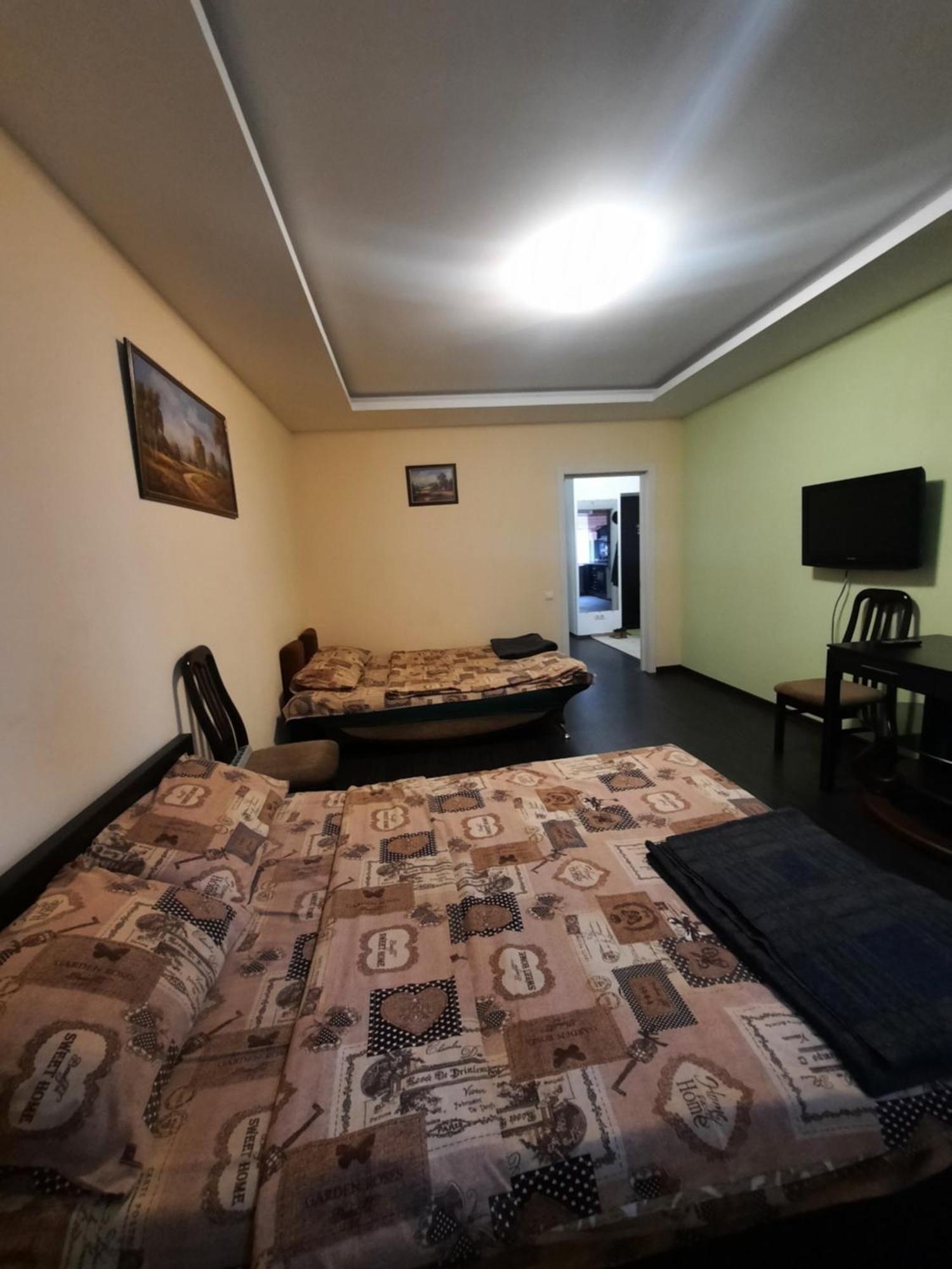 Шикарная 2К Квартира Центральный Парк Университет 70М Irpin Esterno foto