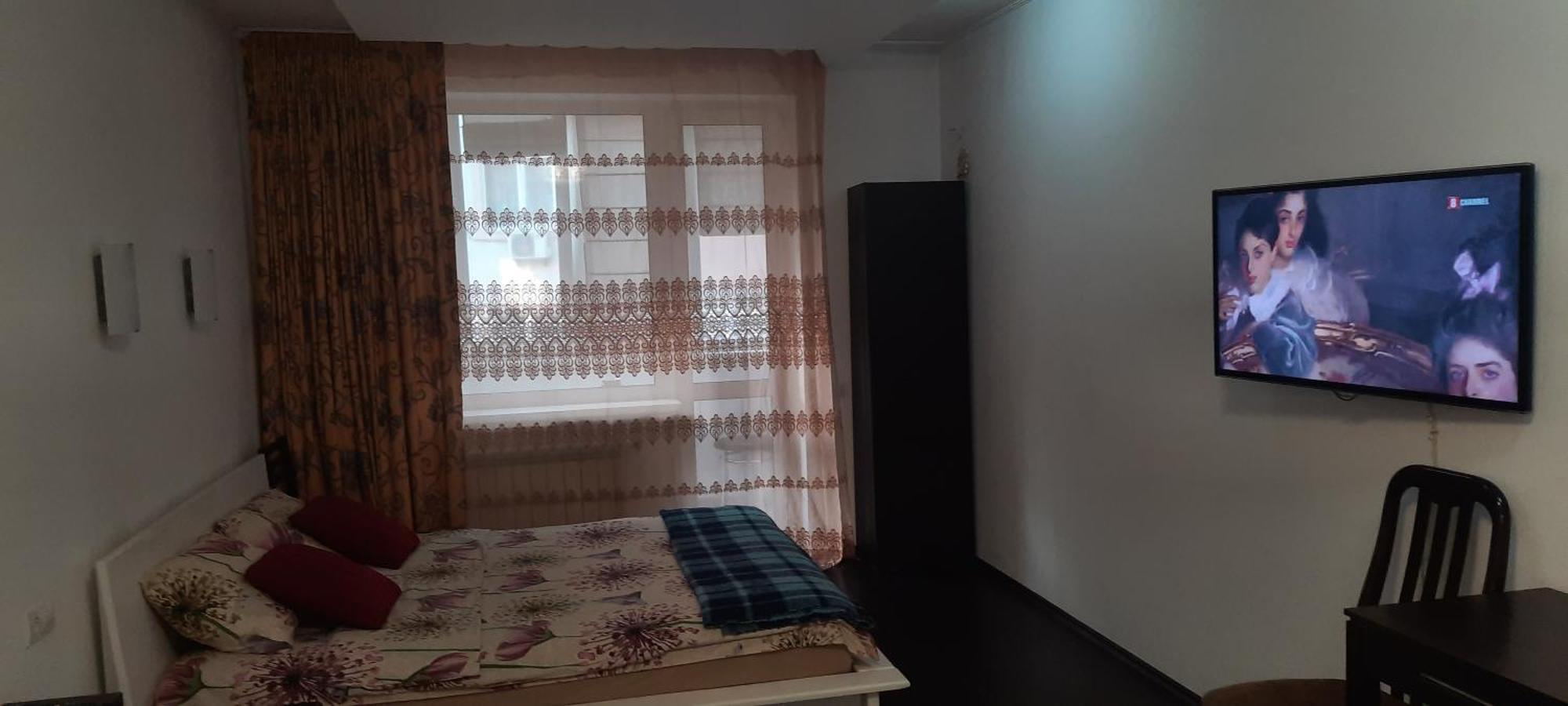 Шикарная 2К Квартира Центральный Парк Университет 70М Irpin Esterno foto