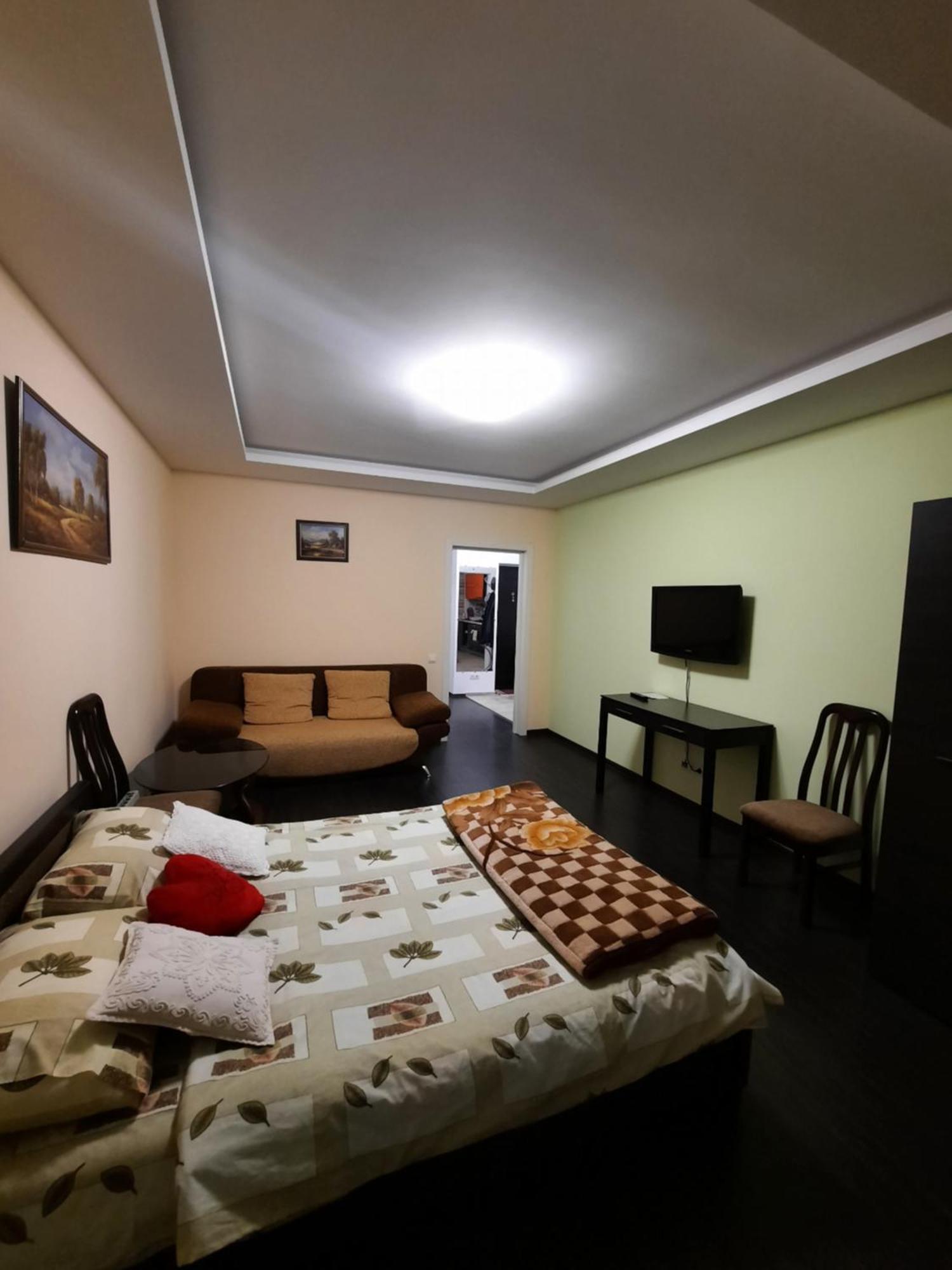 Шикарная 2К Квартира Центральный Парк Университет 70М Irpin Esterno foto